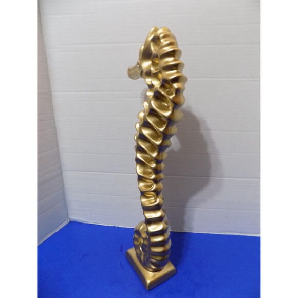NEW Ceramic Seahorse Statue Figurine Coastal Home Decor Nautical Fish - Picture 6 of 7
